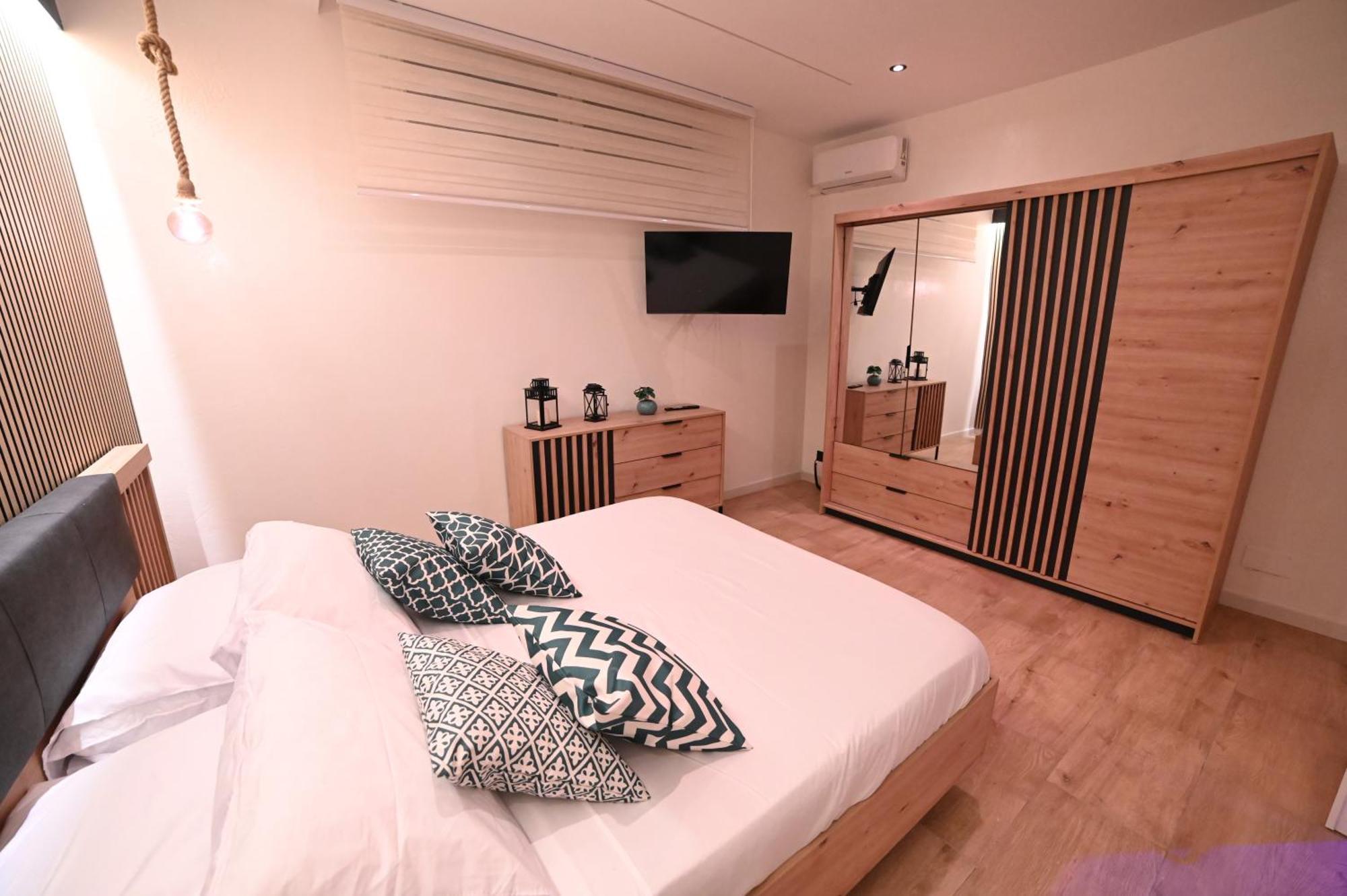 Apartment Duca Degli Abruzzi Modern House Luxury Relax *